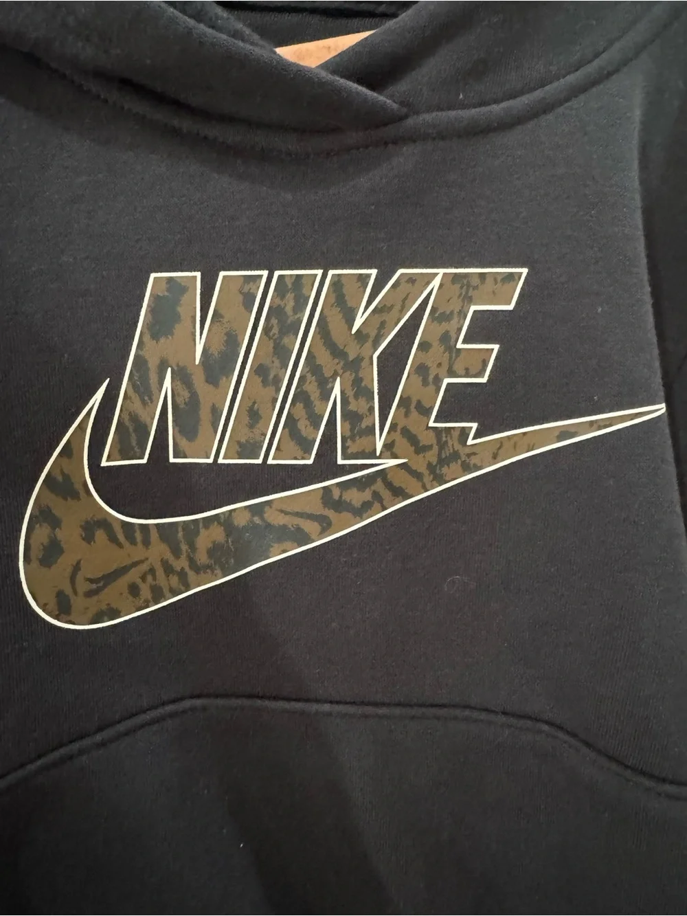 Nike animal print black Hoodie NWT Size 4t